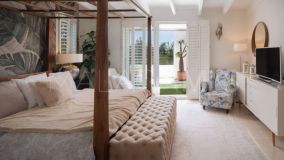 Villa for sale in Fuente del Espanto, Benahavis