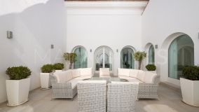 Hus i byn for sale in Hacienda las Chapas, Marbella Öst