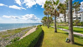 Markplanslägenhet for sale in Alcazaba Beach, Estepona Öst