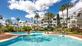 Apartamento Planta Baja en venta en Alcazaba Beach, Estepona Este