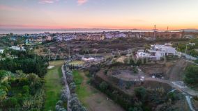 Parcela en venta en Los Flamingos Golf, Benahavis