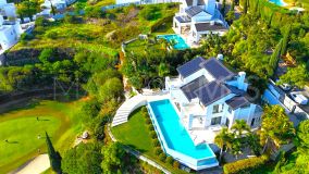 Villa en venta en Los Flamingos Golf, Benahavis