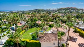 Villa en venta en La Cerquilla, Nueva Andalucia