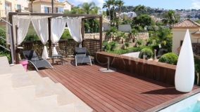 Villa for sale in Los Arqueros, Benahavis