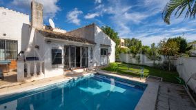 Villa en venta en Sitio de Calahonda, Mijas Costa