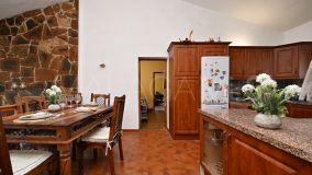 Villa en venta en Sitio de Calahonda, Mijas Costa