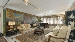 House for sale in Valdeolletas, Marbella City