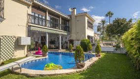 Casa en venta en Valdeolletas, Marbella Ciudad