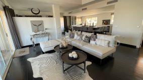 Atico Duplex en venta en Hacienda Elviria, Marbella Este