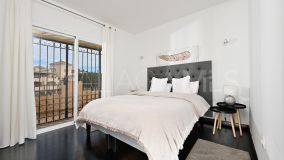 Zweistöckiges Penthouse zu verkaufen in Hacienda Elviria, Marbella Ost