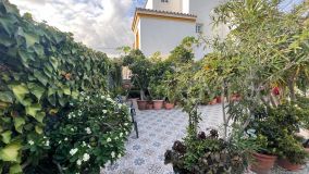 Semi Detached House for sale in Estepona Town