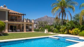 Villa for sale in Rio Verde, Marbella Golden Mile