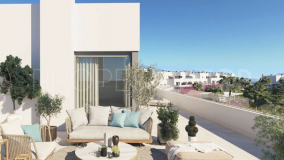 Penthouse with sea and mountain views New Golden Mile Estepona