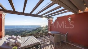 Penthouse for sale in La Mairena, Marbella East