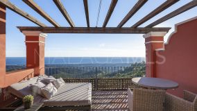 Penthouse for sale in La Mairena, Marbella East