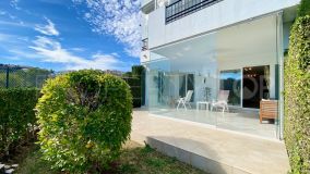 For sale apartment with 2 bedrooms in Elviria