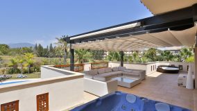 Penthouse for sale in Nueva Andalucia, Marbella