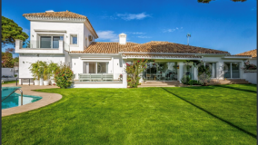 Guadalmina Baja 5 bedrooms villa for sale