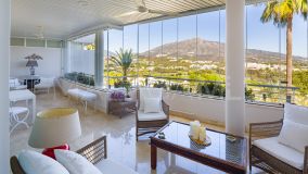 Atico Duplex en venta en Nueva Andalucia, Marbella