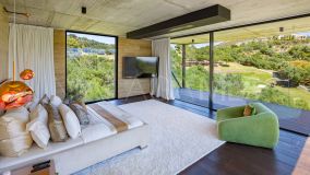 Villa for sale in Benahavis