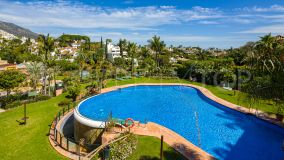 4 bedrooms town house in Nueva Andalucia for sale