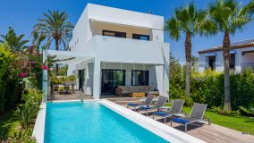 Fabulosa Villa junto a la playa en Marbella Este