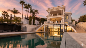 Villa for sale in Sierra Blanca, Marbella Golden Mile