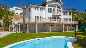 Villa for sale in Paraiso Alto, Benahavis