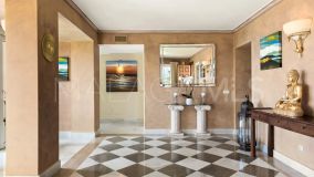 Zweistöckiges Penthouse zu verkaufen in Monte Halcones, Benahavis