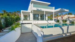 Villa for sale in Marbesa, Marbella Öst