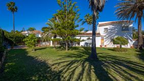 Villa zu verkaufen in Elviria Playa, Marbella Ost