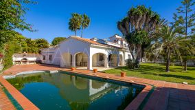 Villa zu verkaufen in Elviria Playa, Marbella Ost
