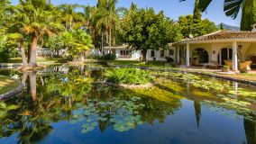 Villa en venta en Rocio de Nagüeles, Marbella Golden Mile