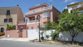 Pueblo Nuevo de Guadiaro, chalet con 5 dormitorios en venta