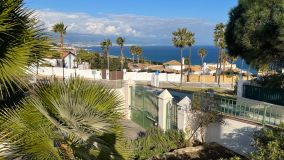 Villa with stunning panoramic views to the Mediterranean Sea, Gibraltar and Africa, 5 minutes from the beach