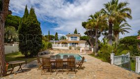 Se vende villa en Sitio de Calahonda