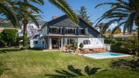 Villa for sale in Huerta del Prado, Marbella City