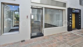 Luxurious commercial premise, fully refurbished to the highest standards, in Puerto Banus.