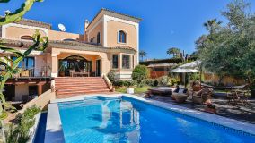 Villa for sale in Nueva Andalucia, Marbella