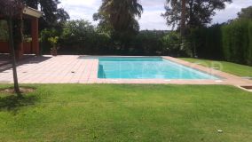 Buy Sotogrande Alto villa with 4 bedrooms