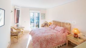 Apartamento de 2 dormitorios en venta en Ribera del Obispo