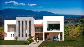 Villa for sale in Altos de Elviria