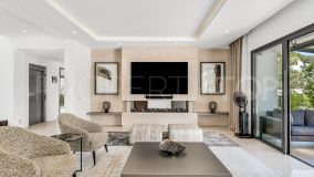 For sale villa in Beach Side Golden Mile with 6 bedrooms