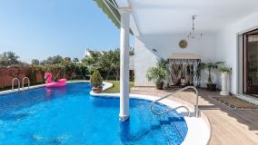 Villa for sale in Marbella City