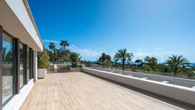 Villa for sale in Los Monteros, Marbella East