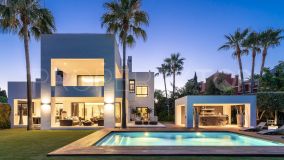 Golden Mile: Top modern luxurious villa