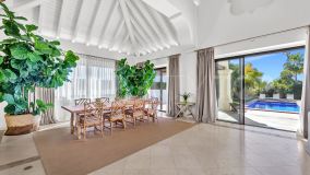 Se vende villa en Las Lomas del Marbella Club de 6 dormitorios