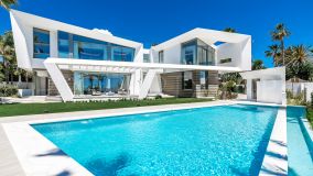 Los Monteros: Front line beach state of the art masterpiece