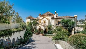 Villa for sale in La Quinta, Benahavis