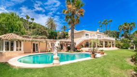 Villa for sale in El Rosario, Marbella Öst
